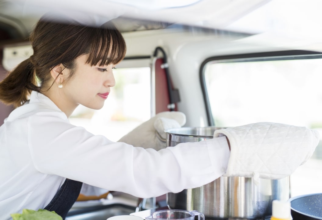 低コストの立ち上げと運営